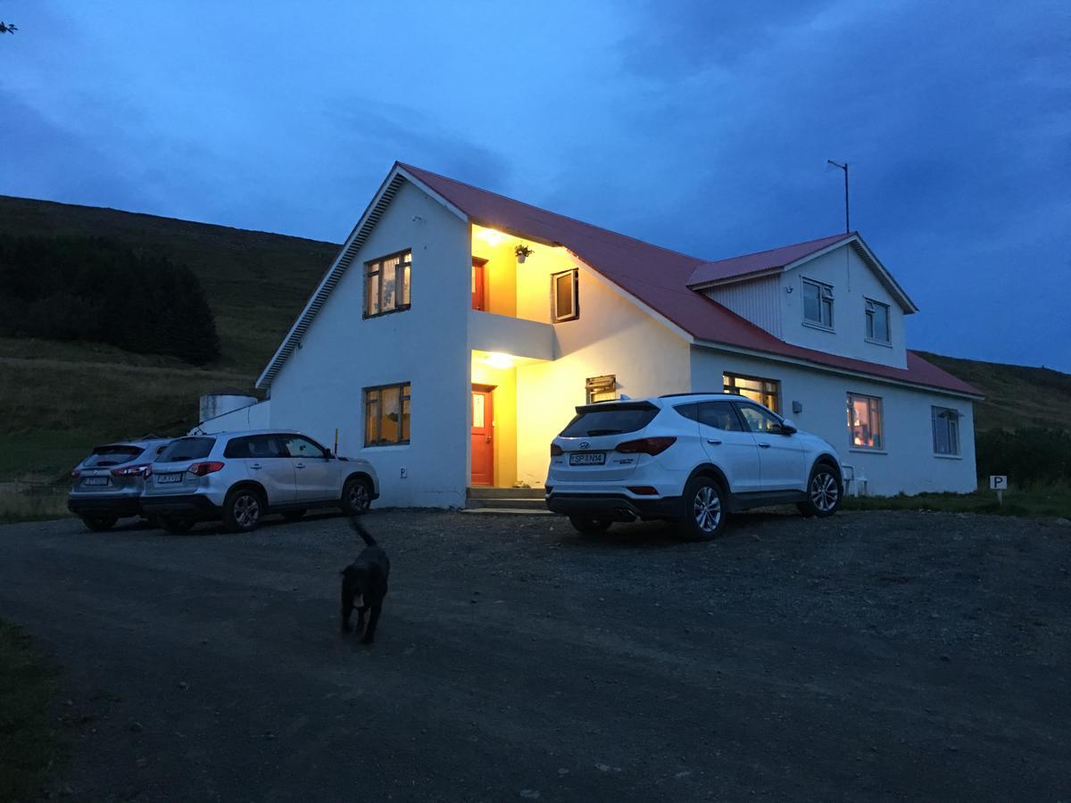 Oendolfsstathir Farm B&B เลยการ์ ภายนอก รูปภาพ