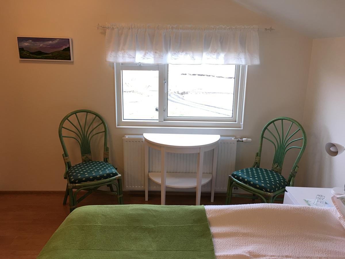 Oendolfsstathir Farm B&B เลยการ์ ภายนอก รูปภาพ